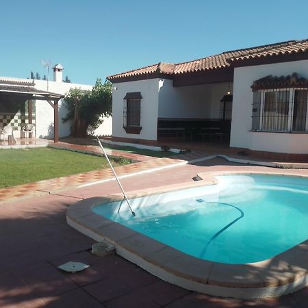 Agradable Chalet Con Piscina Para Escapadas. Чиклана-де-ла-Фронтера Экстерьер фото